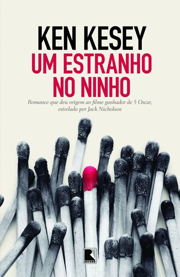 Um Estranho No Ninho